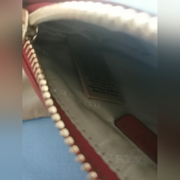 Authentic Burberry small handbag - Picture 6 of 9